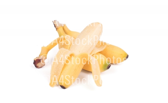 Small tropical banana cluster
