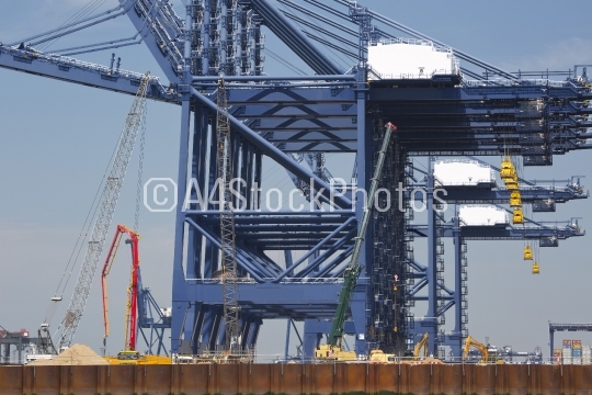 Huge dockside cranes at Felixstowe