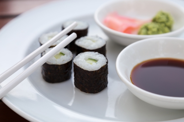 Hoso Maki Sushi Vegetarian with wasabi and ginger