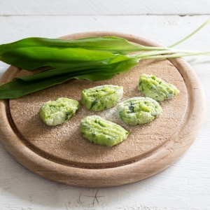 Gnocchi with wild garlic