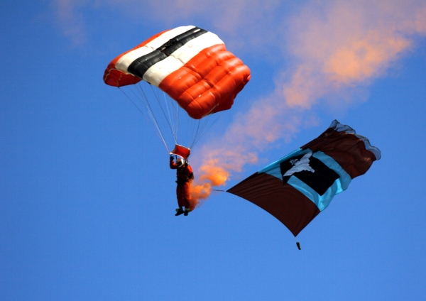 A member of the Parachute Regiment display team making smoke