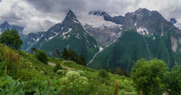 A view of an Alpine mountain range