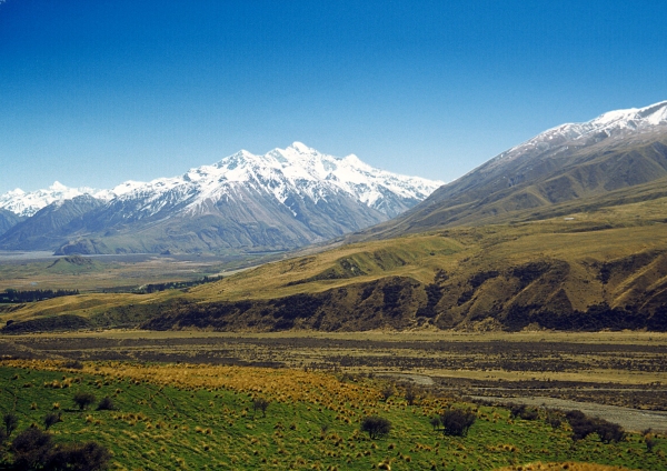 Snow capped mountains in New Zealand