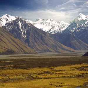 Snow covered mountain ranges in New Zealand