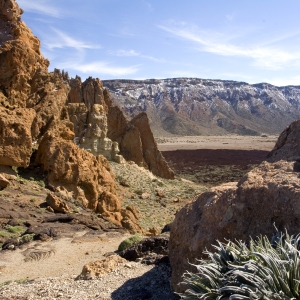 A mountain pass in the desert