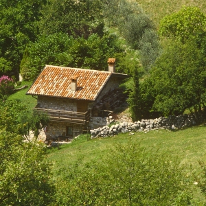 A mountain hut or hay barn in the Italian Alps