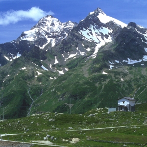 An alpine mountain range