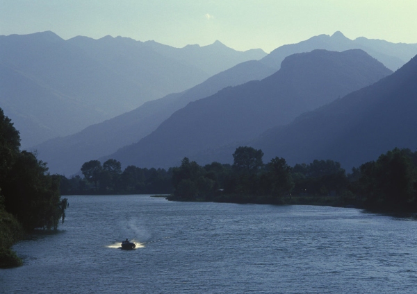 The river running into Lake Como in Northern Italy